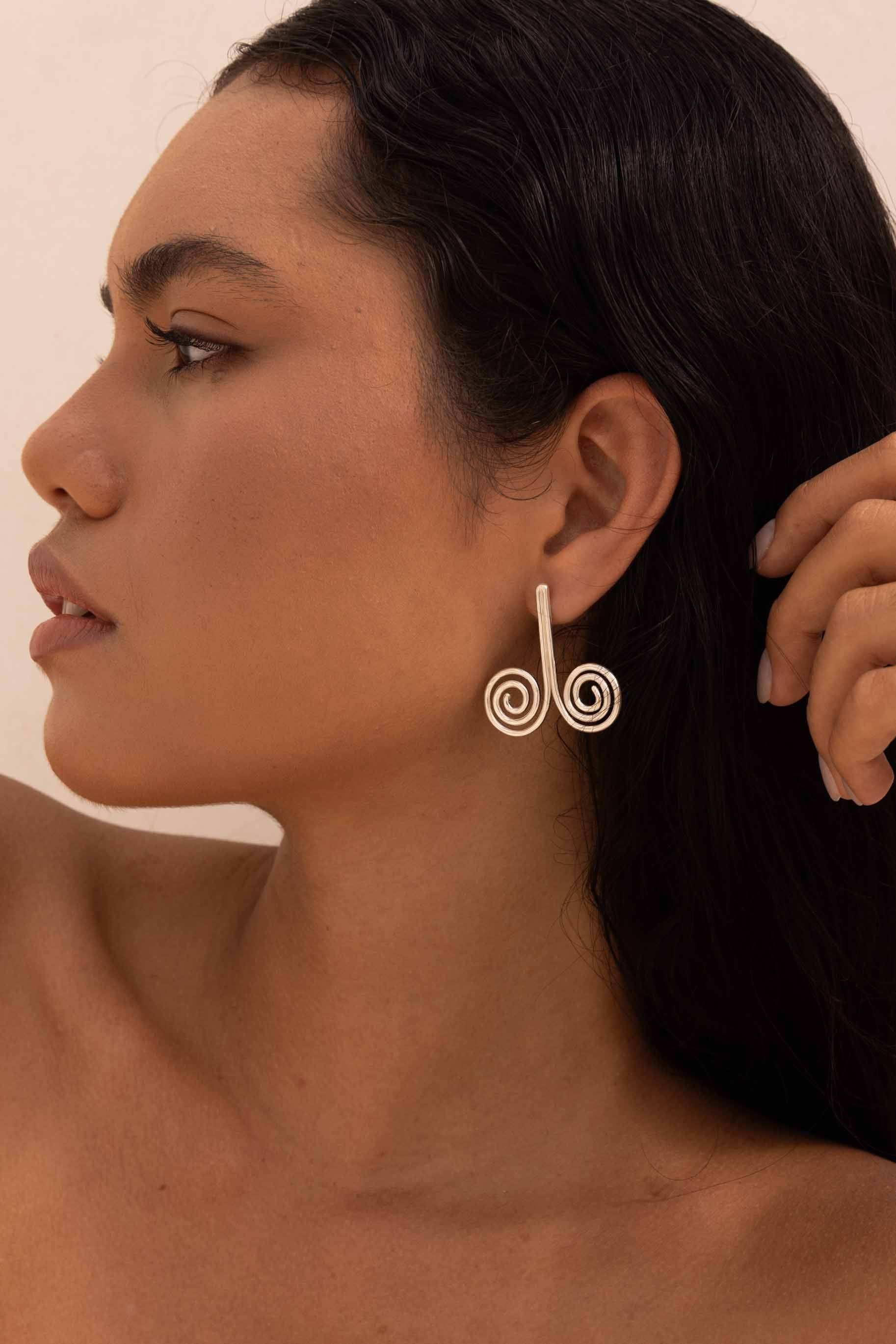 Laut Earring Silver