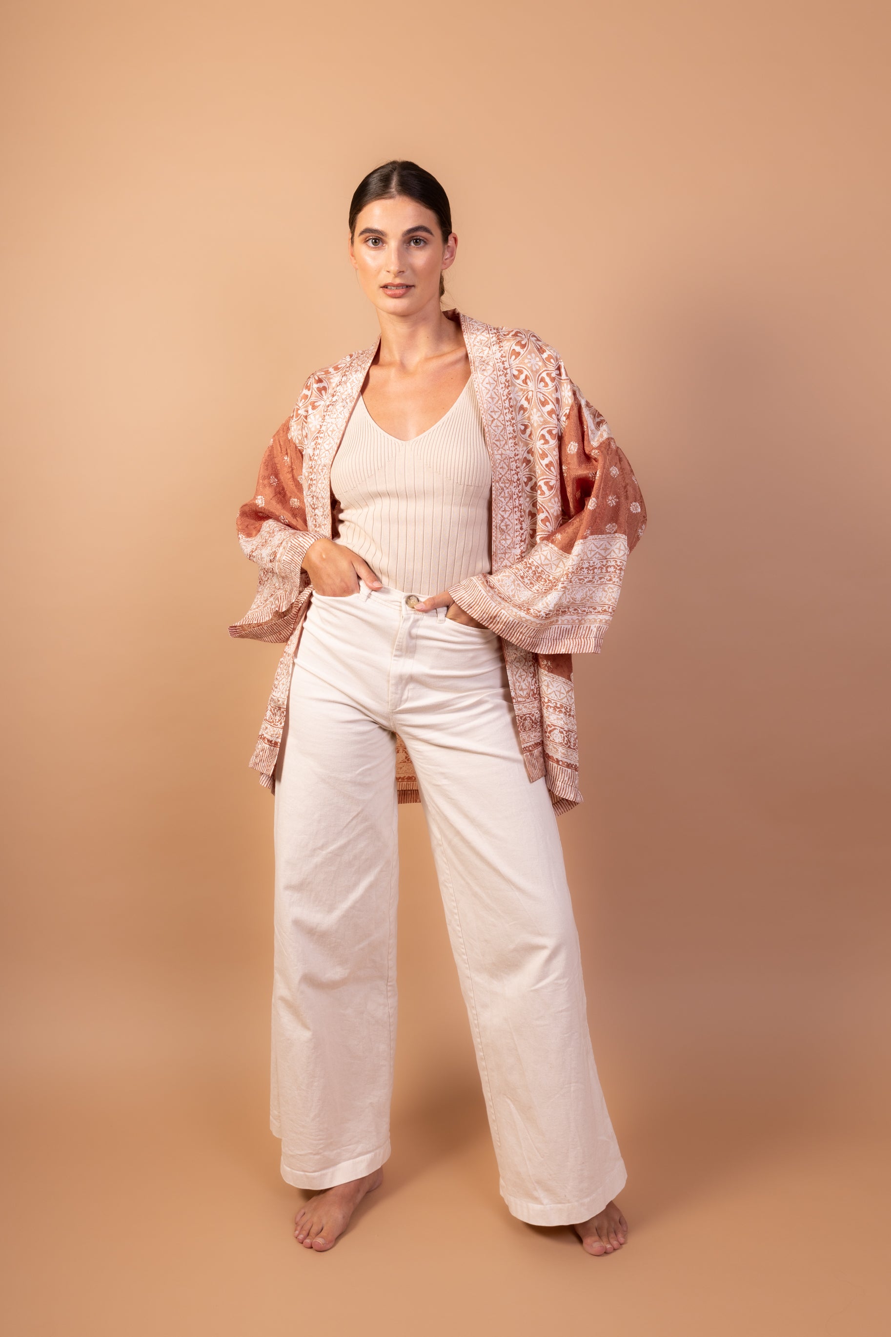 Tanah Kimono Pendek