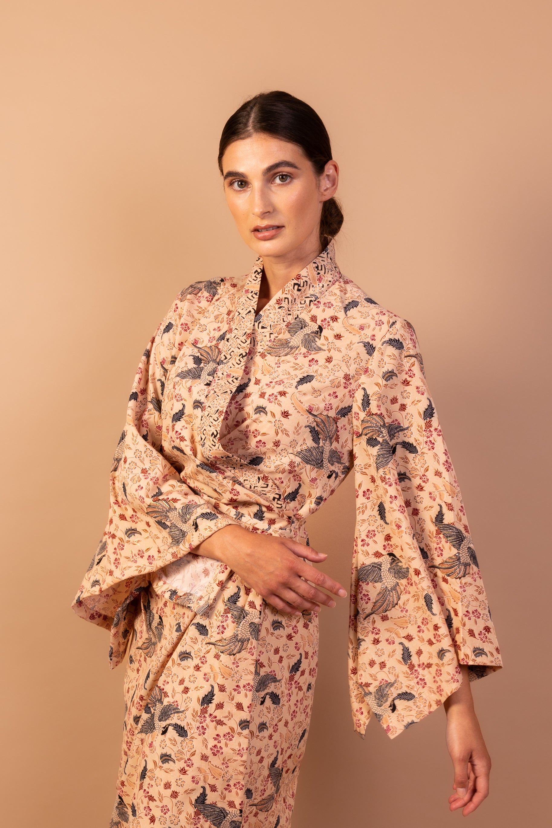 Kimono Dress Delapan