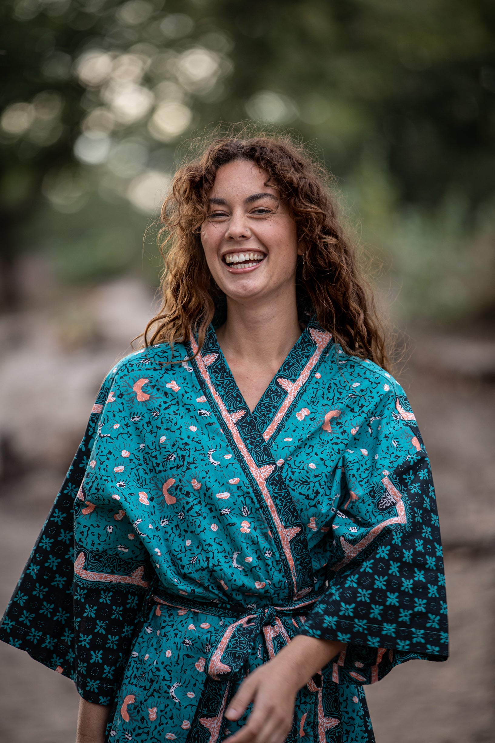Dewi Kimono